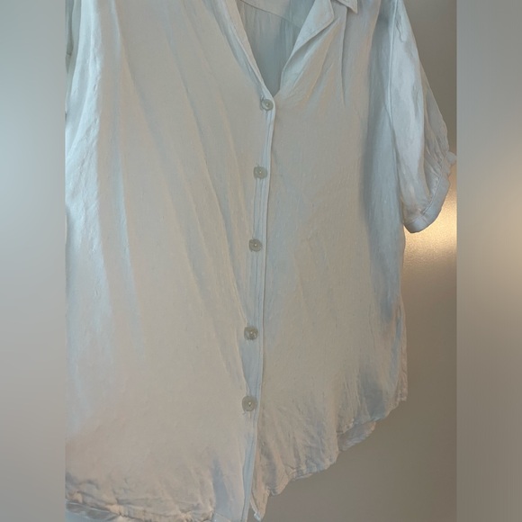 A&F button down short sleeve blouse - Picture 2 of 4